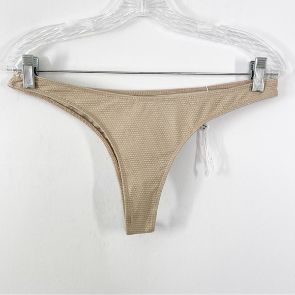 Frankie’s Bikinis Cheeky Bottoms Thong Tan Gold Metallic Size L New - Picture 1 of 4